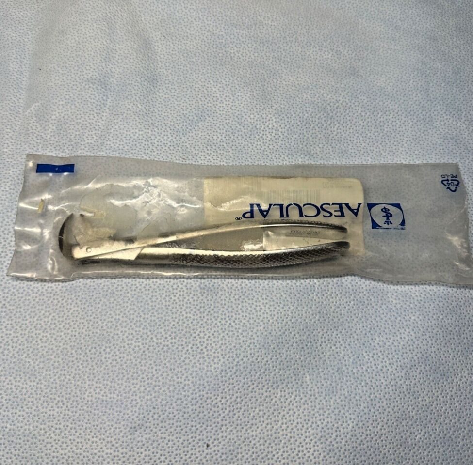 AESCULAP DG570R Tooth Forcep 86 Lower Molar Gripping — photo 3