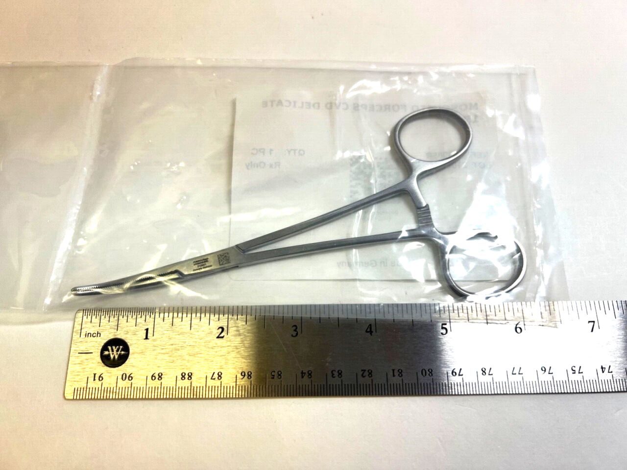 AESCULAP 210901 Surgical Mosquito Forceps 6" Serrated Jaws — photo 4