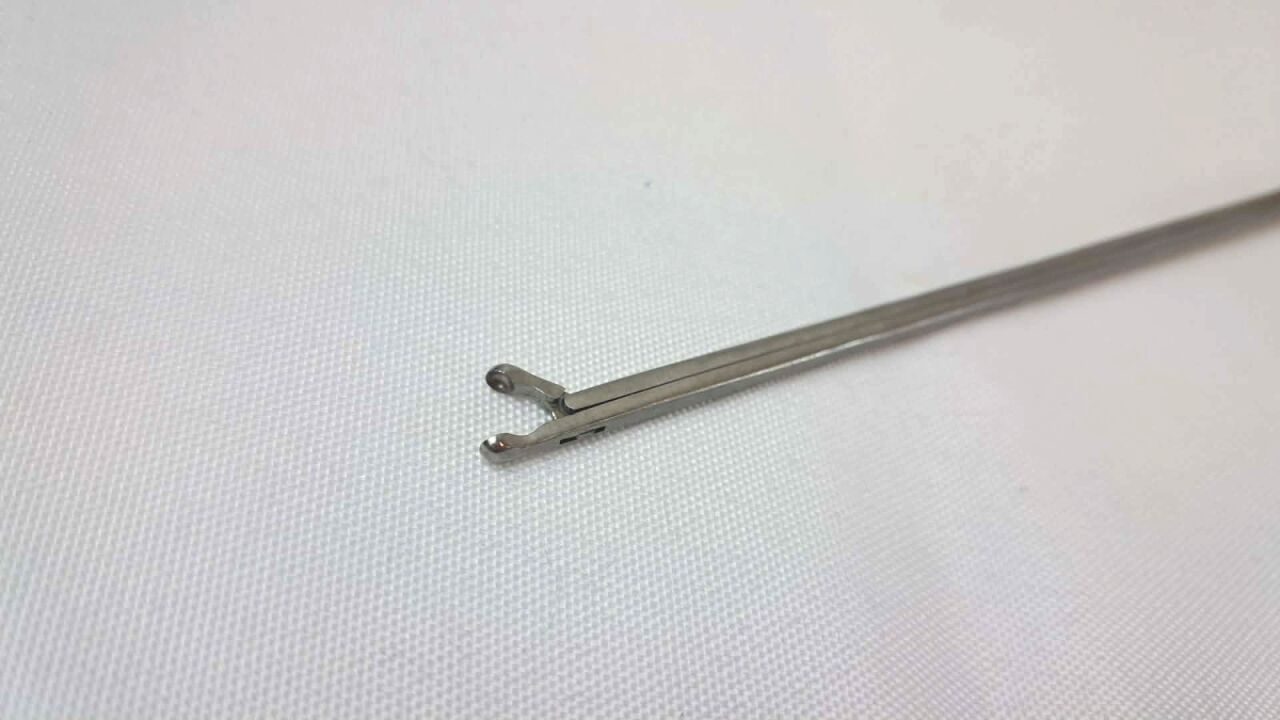 AESCULAP MF435R Rhoton Tumor Cup Forceps 2mm Straight — photo 4