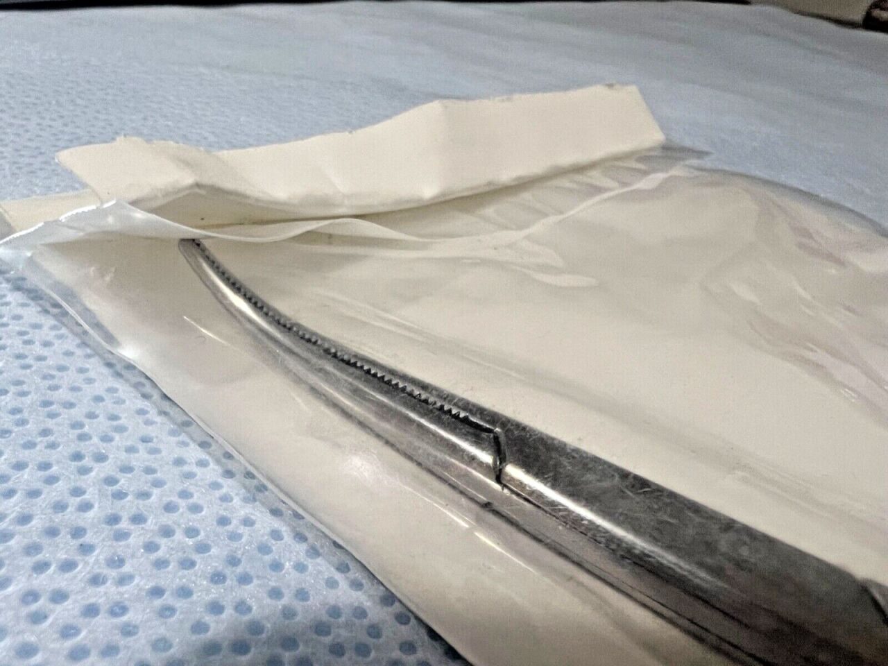 SYMMETRY SURGICAL 30-4700 Bridge Deep Intestinal Forceps Curved 11" Length — photo 3