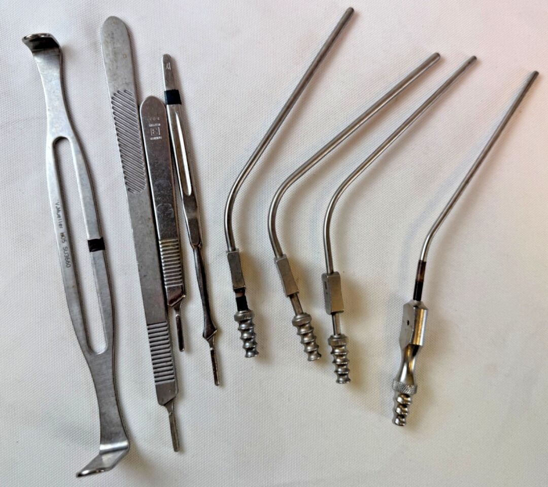 VARIOUS  V. Mueller Jarit Millennium Boss Lumbar Instrument Tray 74 pcs — photo 6