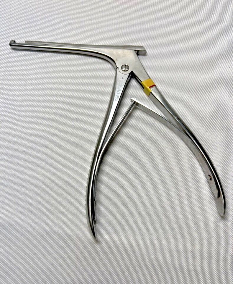 KARL STORZ N1953 Kerrison Rongeur 3mm 90deg Up Bite Punch — photo 1