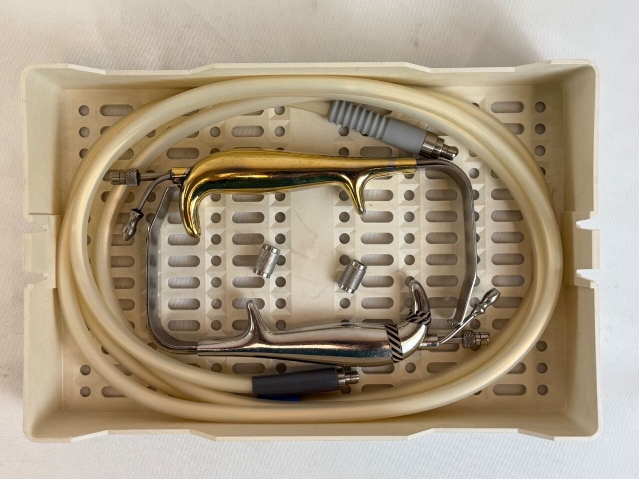 SNOWDEN-PENCER 88-1087 Pair of Tebbetts Fiber Optic Retractors w/ Cable & Case — photo 8