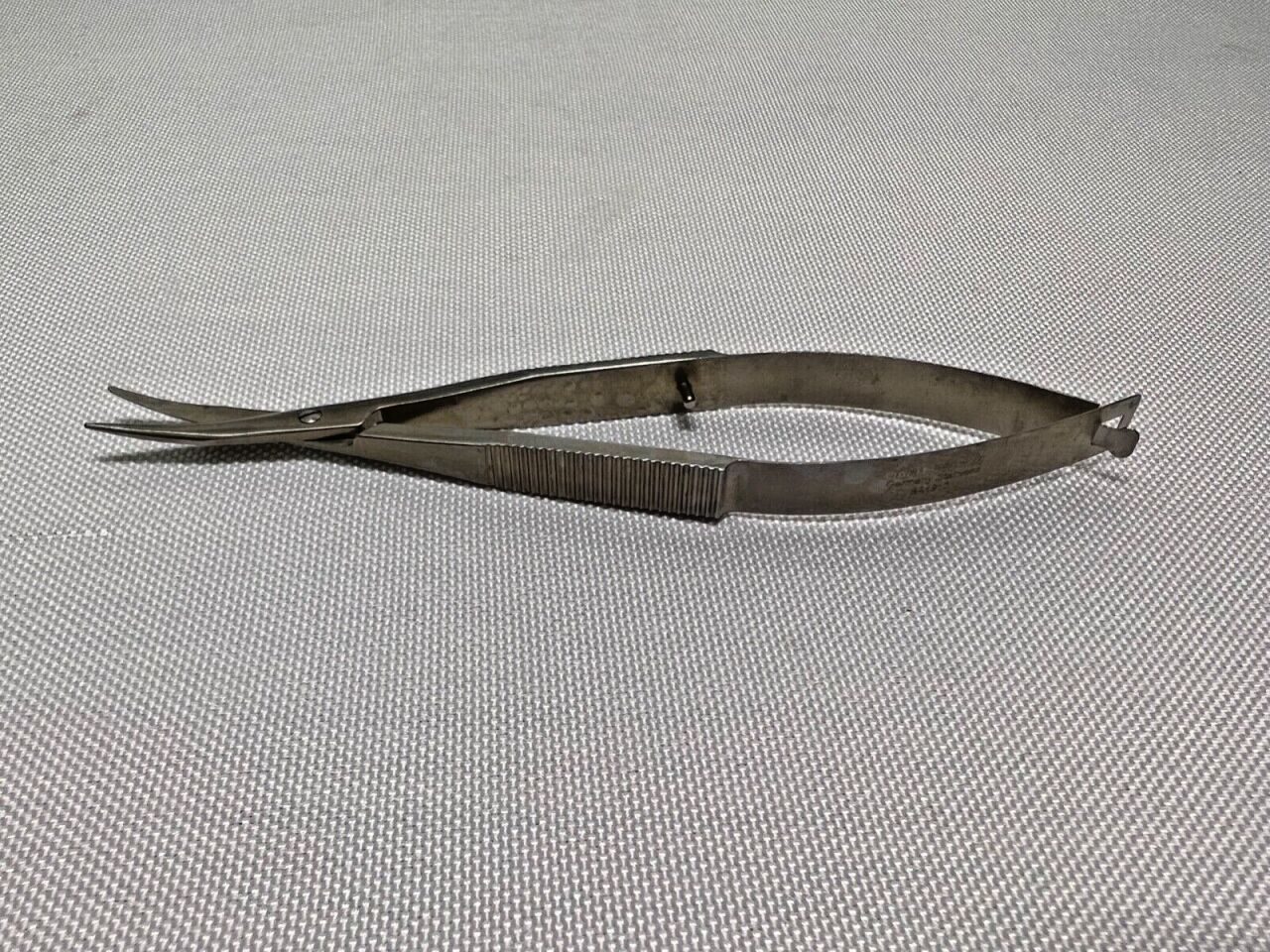 JARIT 360-145 Westcott Tenotomy Scissor, Right Curved Blunt Tips, 4-1/2" Length