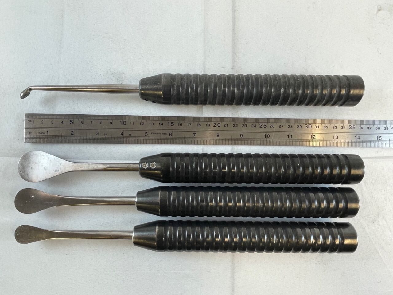 CODMAN Karlin Magnum XL Set of 4 Cobb Elevators & Angled Curette — photo 12