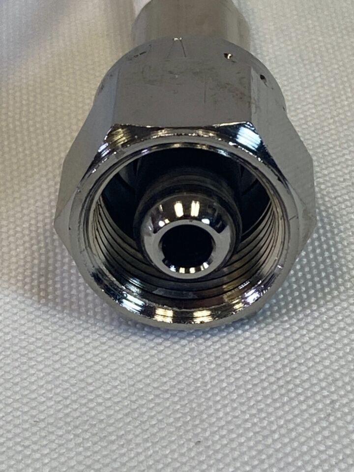 5 Foot Medical Conductive Vacuum Hose w/ 2350 Coupler & Hex Coupler — photo 7