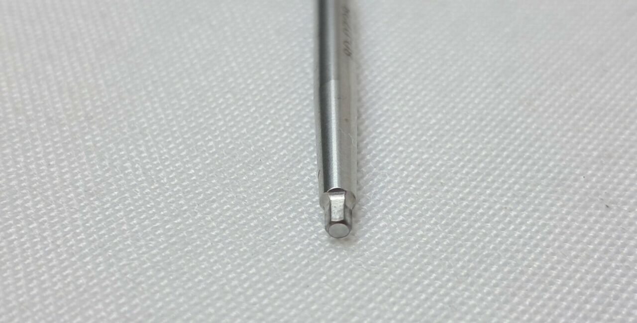 ACUMED 80-0728 1.5mm Hex Driver — photo 3