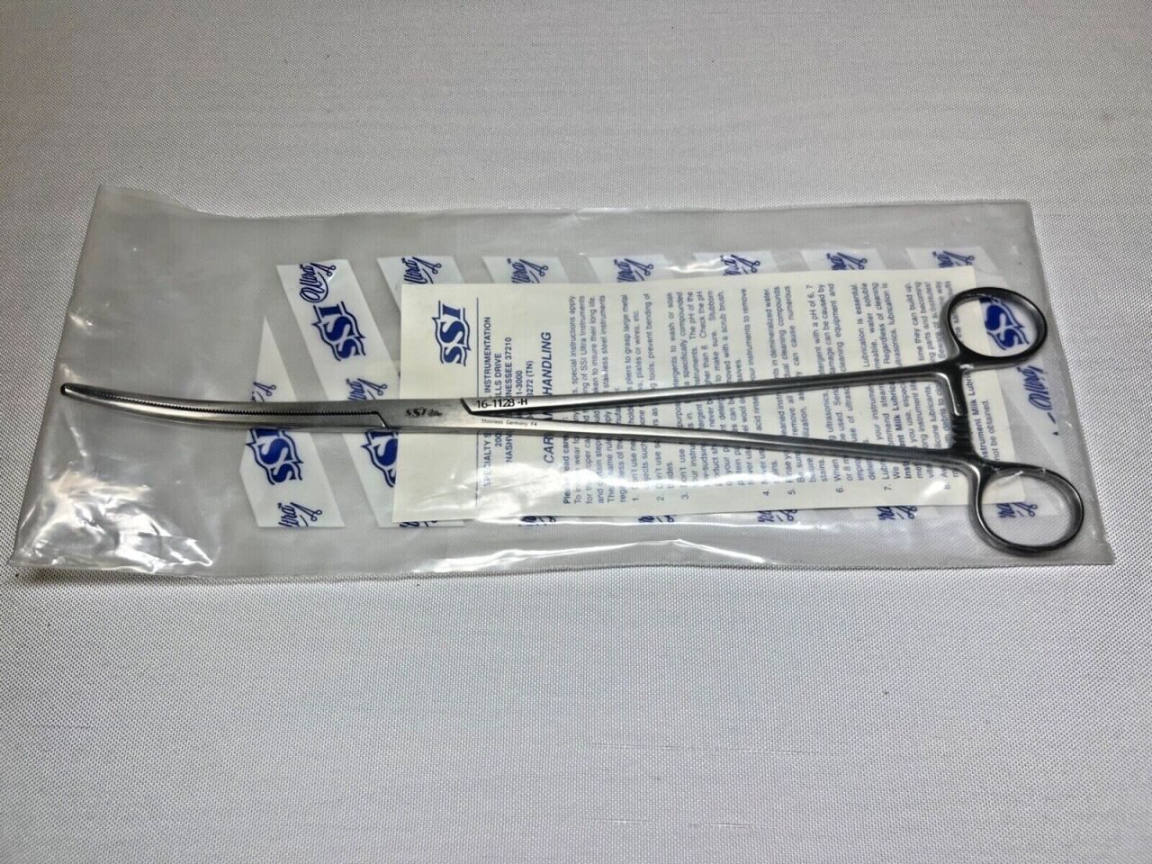 SSI ULTRA 16-1128-H Rochester-Pean Hemostatic Forceps, Curved, 12" Length