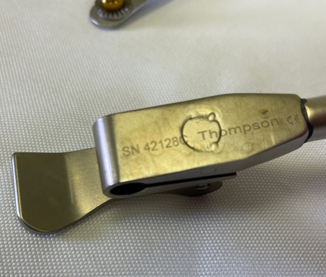 THOMPSON SURGICAL Various Set of 8 Locking Blade Handle w 7 Blades — photo 9