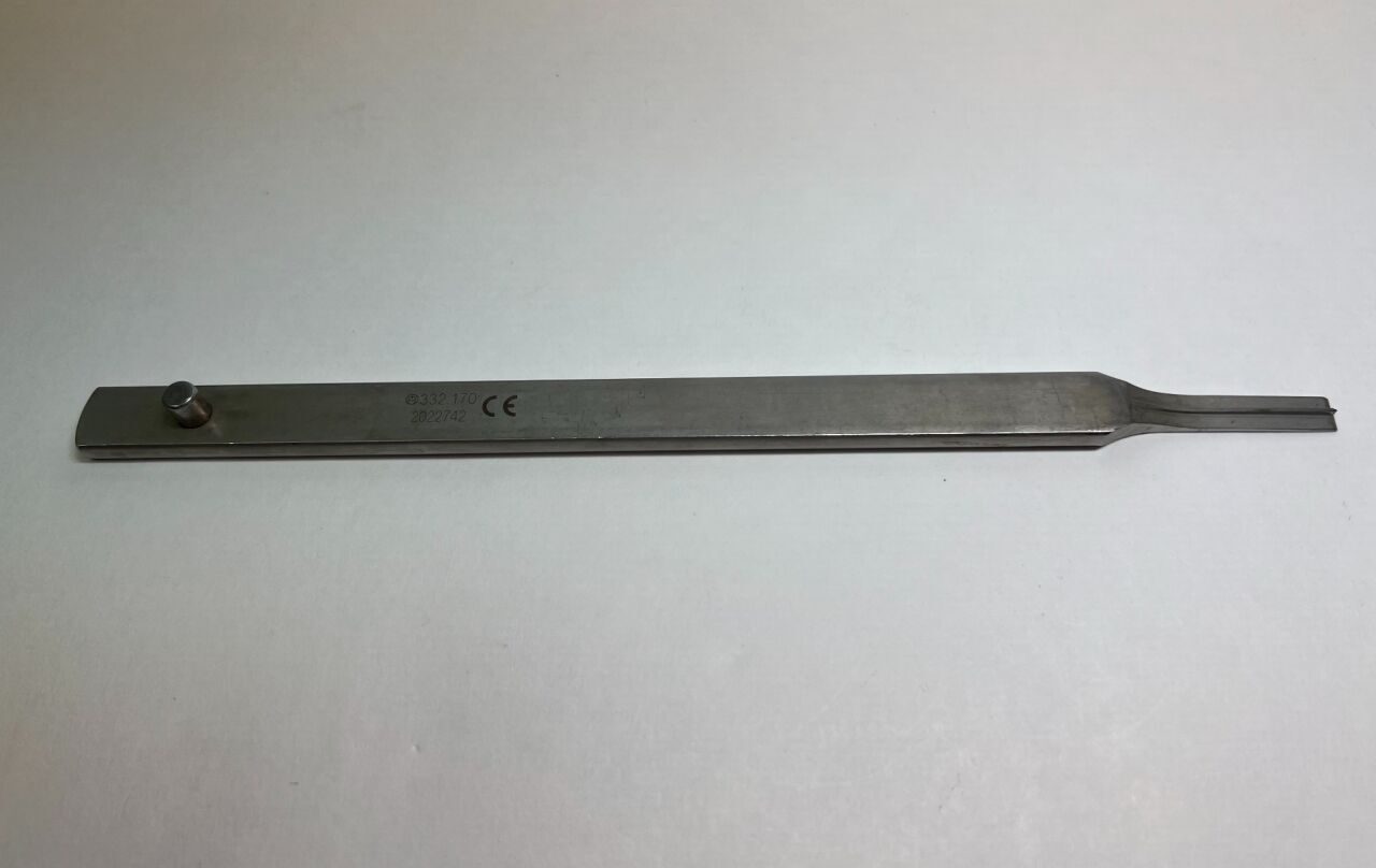 SYNTHES 332.17 Chisel 260mm — photo 4
