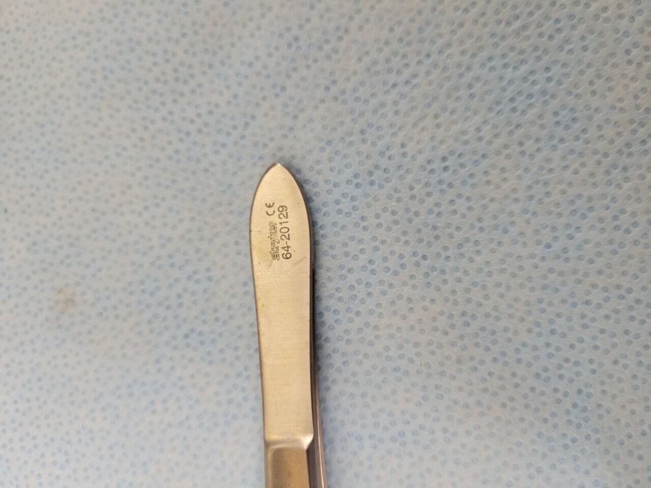 STRYKER 64-20129 Tissue Forceps with Grasping Lips 7" — photo 3