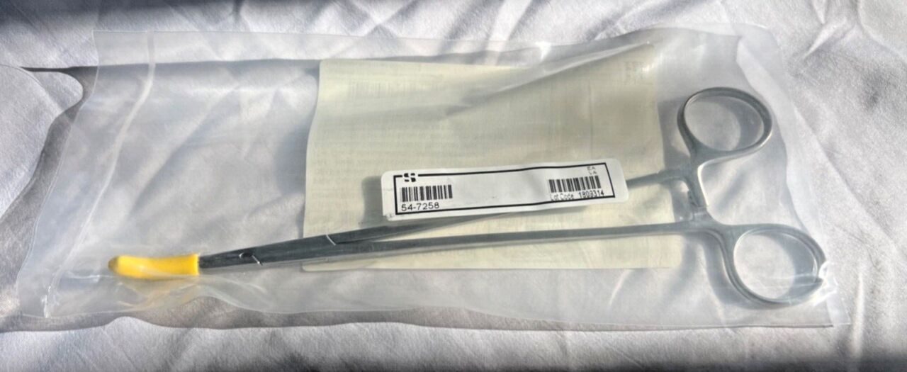 SYMMETRY SURGICAL 54-7258 Gemini-Mixter Clamp Full Curve Delicate Jaws 9" Length