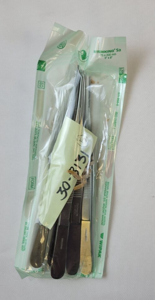 CODMAN 30-8131 DeBakey-Diethrich Vascular Forceps 2x3 Teeth 6" - Set of 3 — photo 8