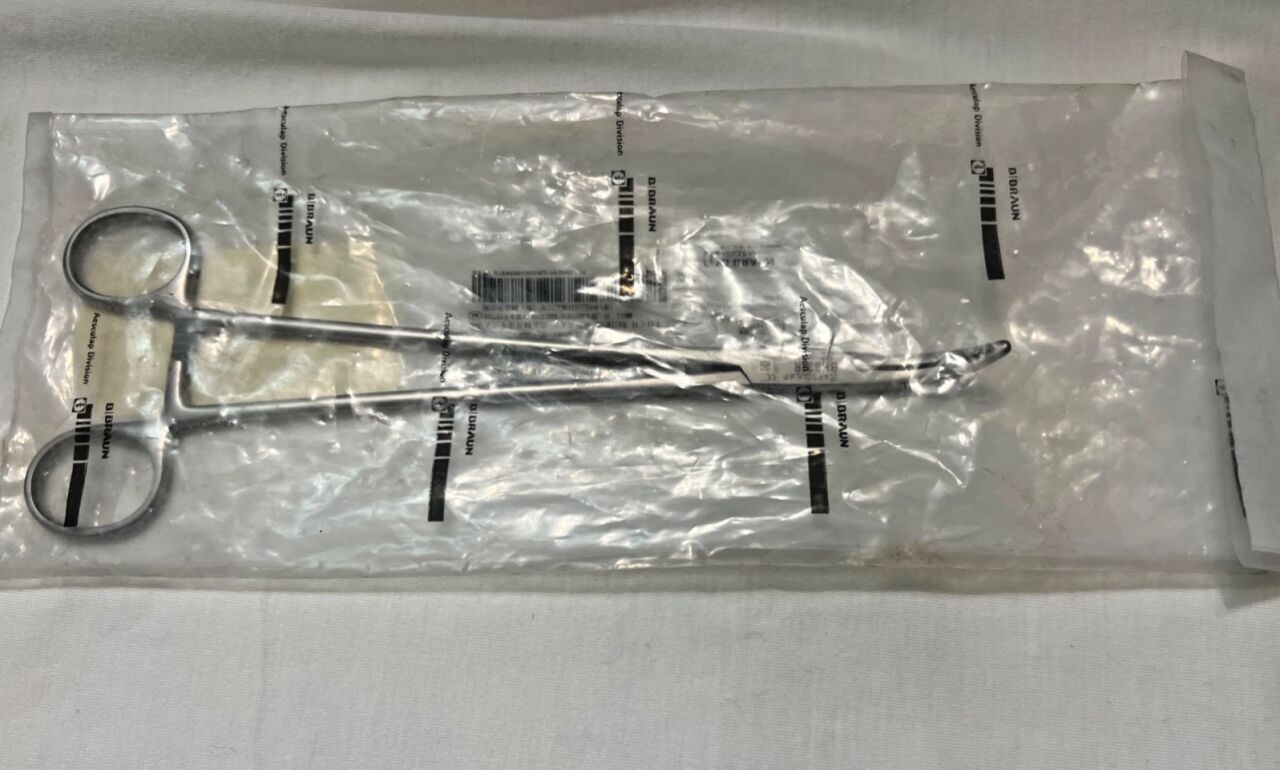 BRAUN BH831R Moynihan Special Hemostatic Gall Duct Forceps CVD 9" Serrated