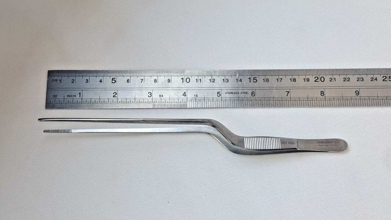 V. MUELLER RH460 Cohen Nasal Dressing Forceps Straight Serrated Tips 1/2" — photo 6