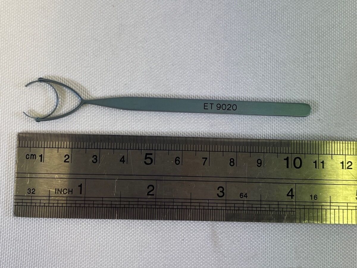 BAUSCH & LOMB ET9020 Titanium 13mm Thornton Fine Fixation Ring Forcep — photo 10