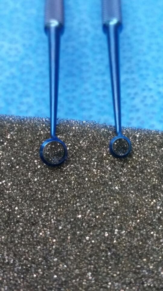 ALCON 3mm & 4mm Titanium Plain Optical Zone Markers w/ Cases — photo 5