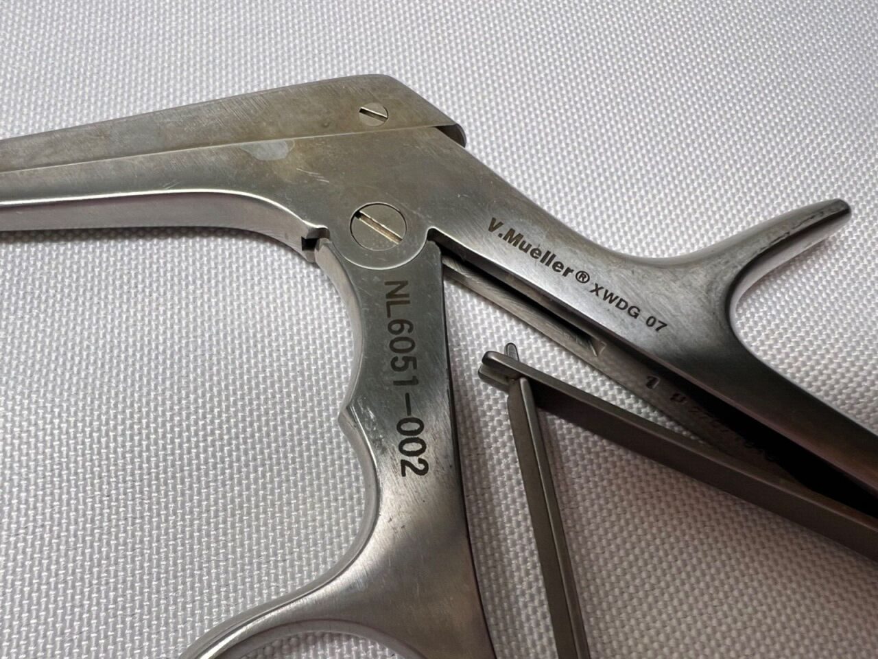 V. MUELLER NL6051-002 Ferris-Smith Cup Rongeur 3mm X 10mm Down Angled 7" Length — photo 2