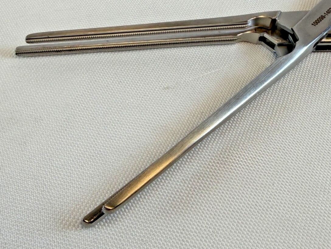 JARIT 320-240 Glover Coarctation Clamp 1x2 Teeth 10.2" CVOR — photo 4