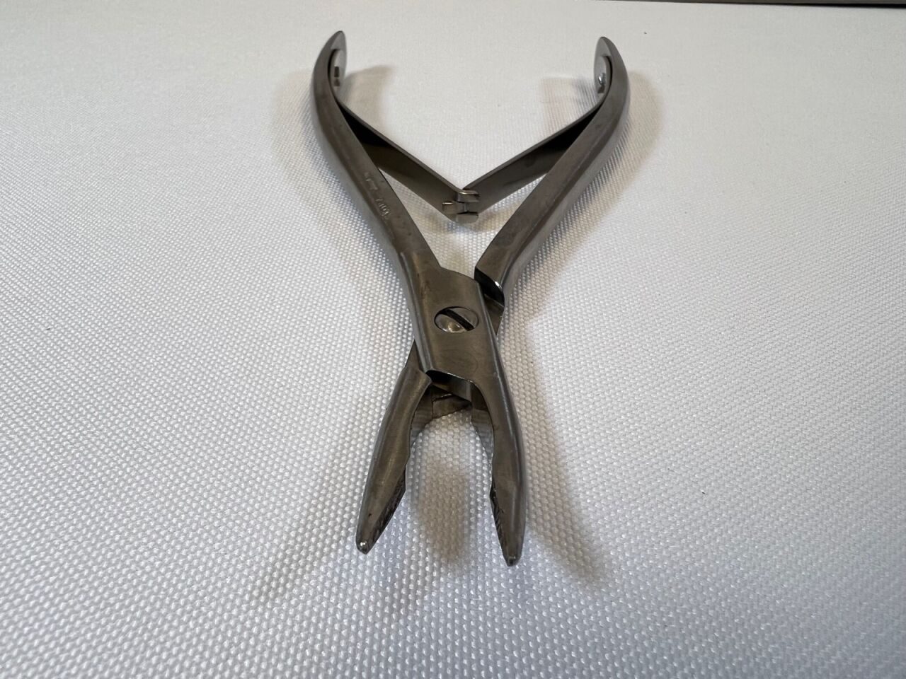 KARL STORZ E4590 Belz Lacrimal Sac Rongeur 17mm Long Jaw 2mm Wide Tips — photo 5