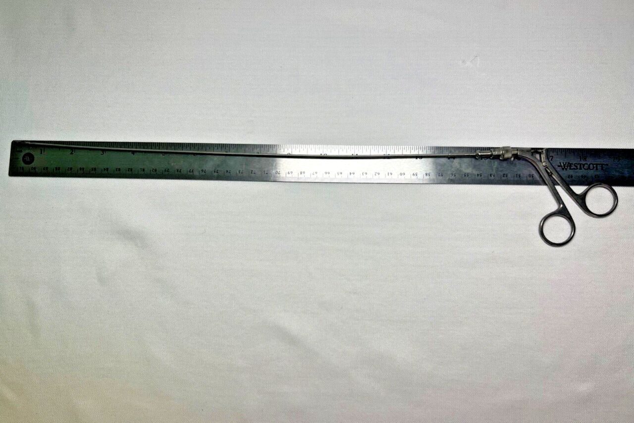 CIRCON ACMI 33158 17" Length Urology Flexible Biopsy Cup Forceps Single Action — photo 6