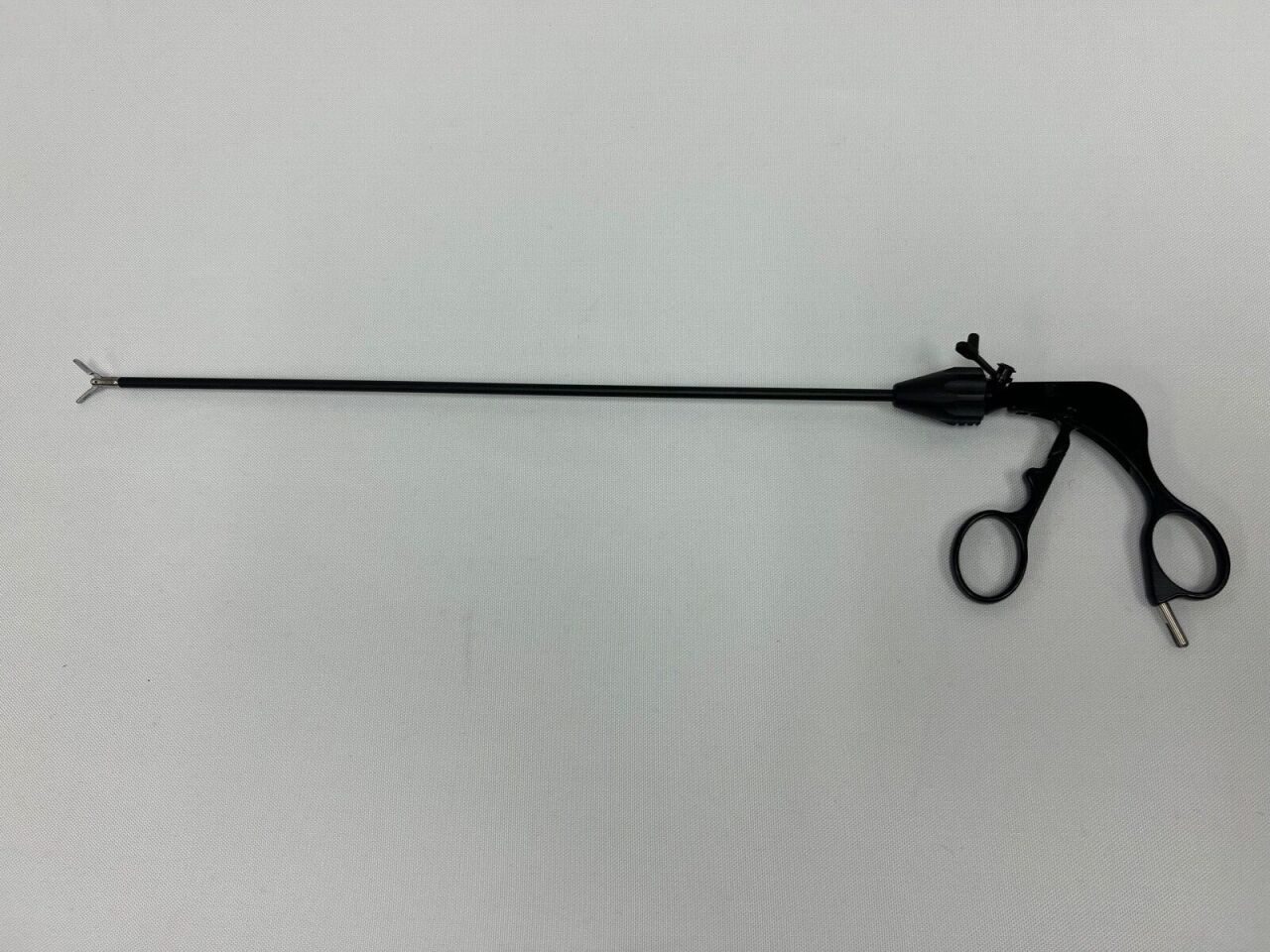 DYONICS 7208038 Laparoscopic Atraumatic Grasping Forceps — photo 1