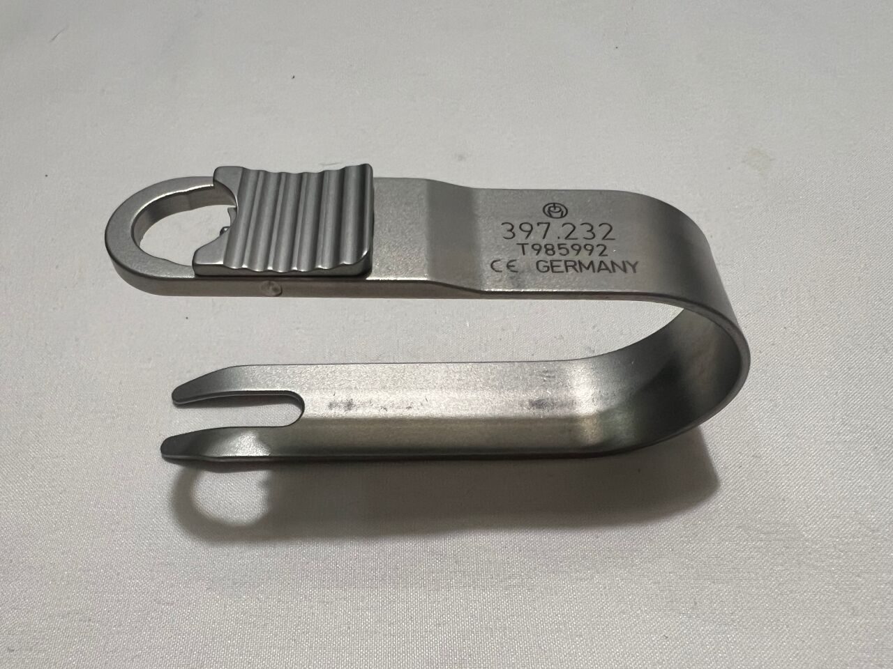 SYNTHES 397.232 Matrix Malleable C Retractor — photo 1