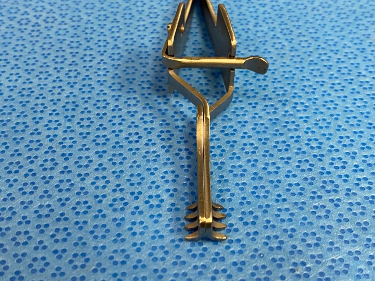 HERMANN H11863410 DIMEDA Retractor 4x4 Sharp Prongs — photo 4