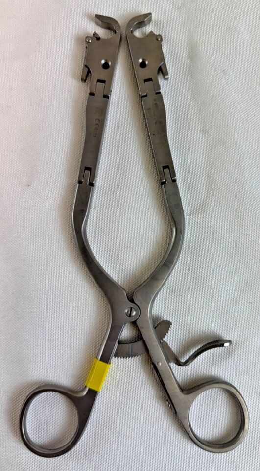 V. MUELLER T-0100 Shadow Line Longitudinal Retractor Frame — photo 1