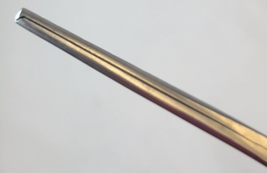 CODMAN 19-4065 Dennis Intestinal Clamp Longitudinal Serrations — photo 3