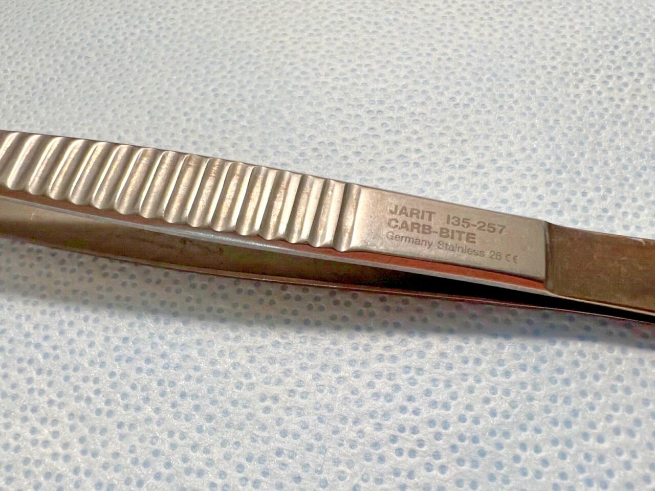 JARIT 135-257 Wangensteen Tissue Forcep Carb-Bite Serrated Jaws 9" Length — photo 4