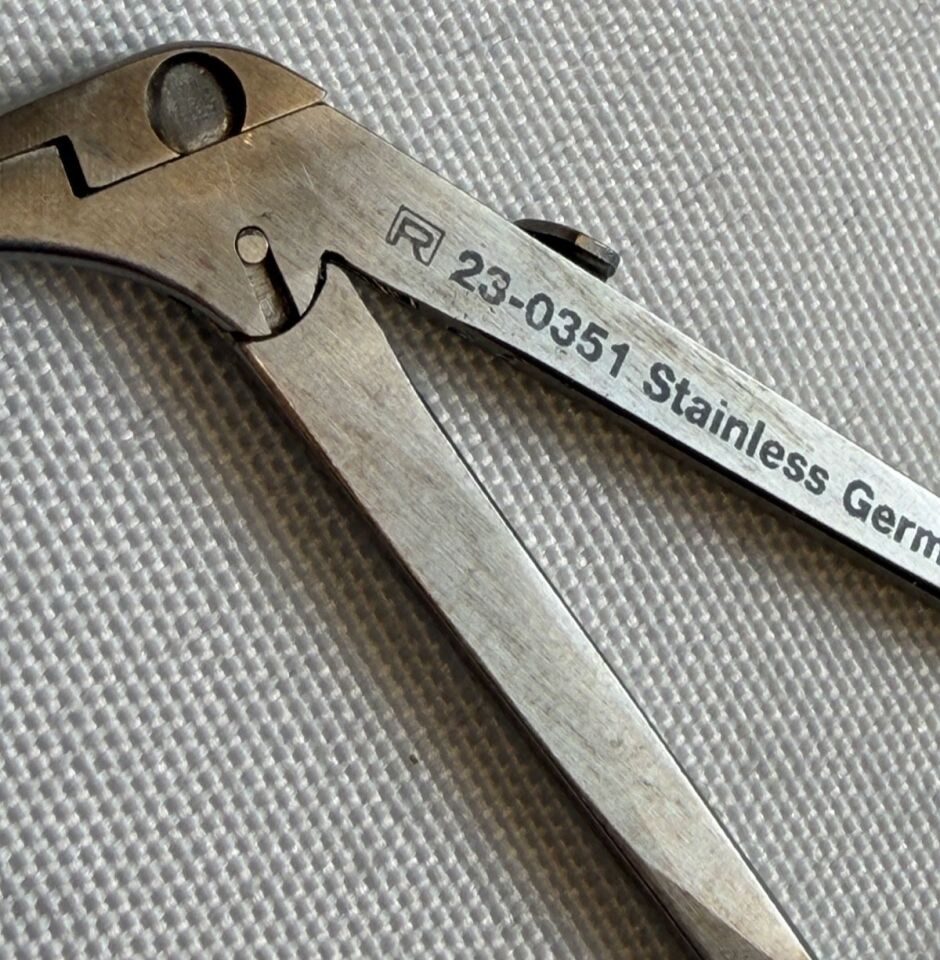 RICHARDS 23-0351 Offset Jaws Micro Grasper 3" Shaft Otology — photo 2