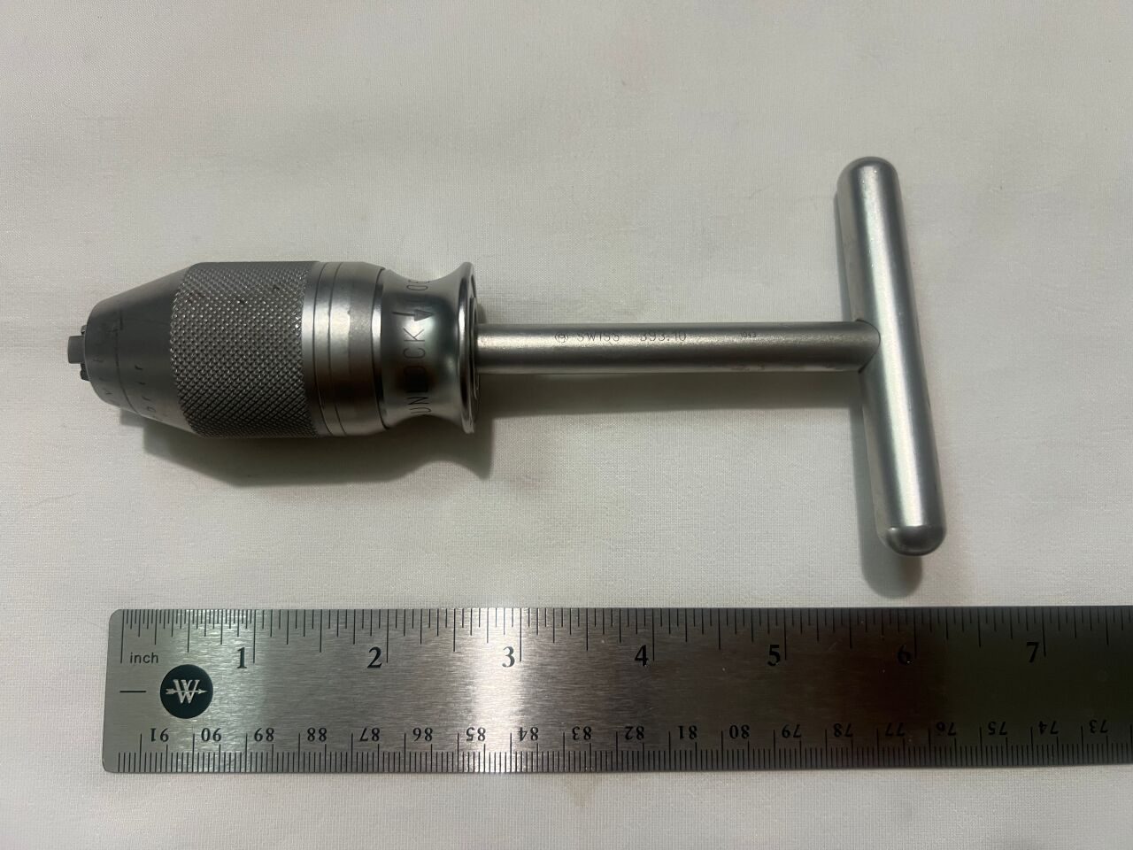 SYNTHES 393.1 Universal Chuck w/ T-Handle — photo 2