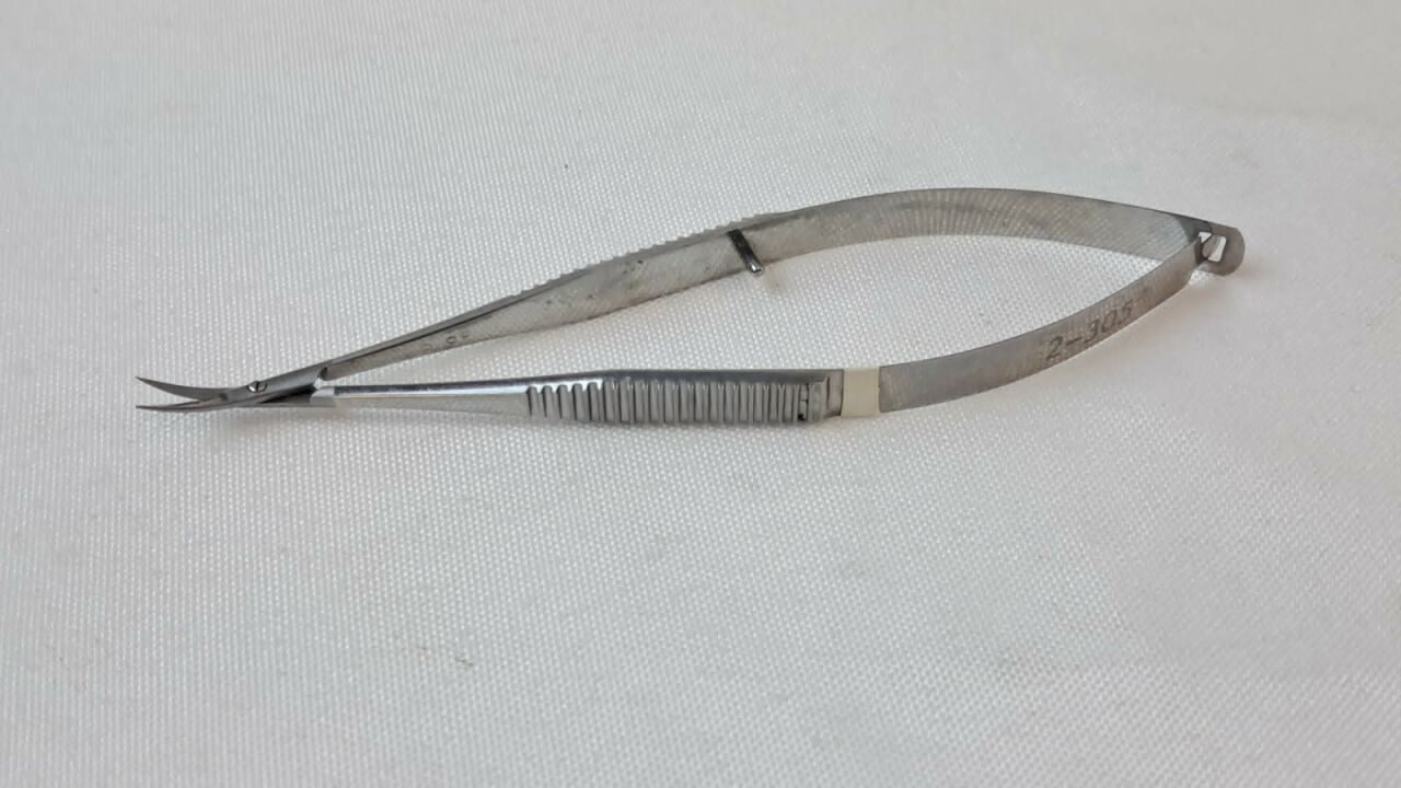 WECK 2305 Castroviejo Curved Ophthalmic Micro Scissors 4"