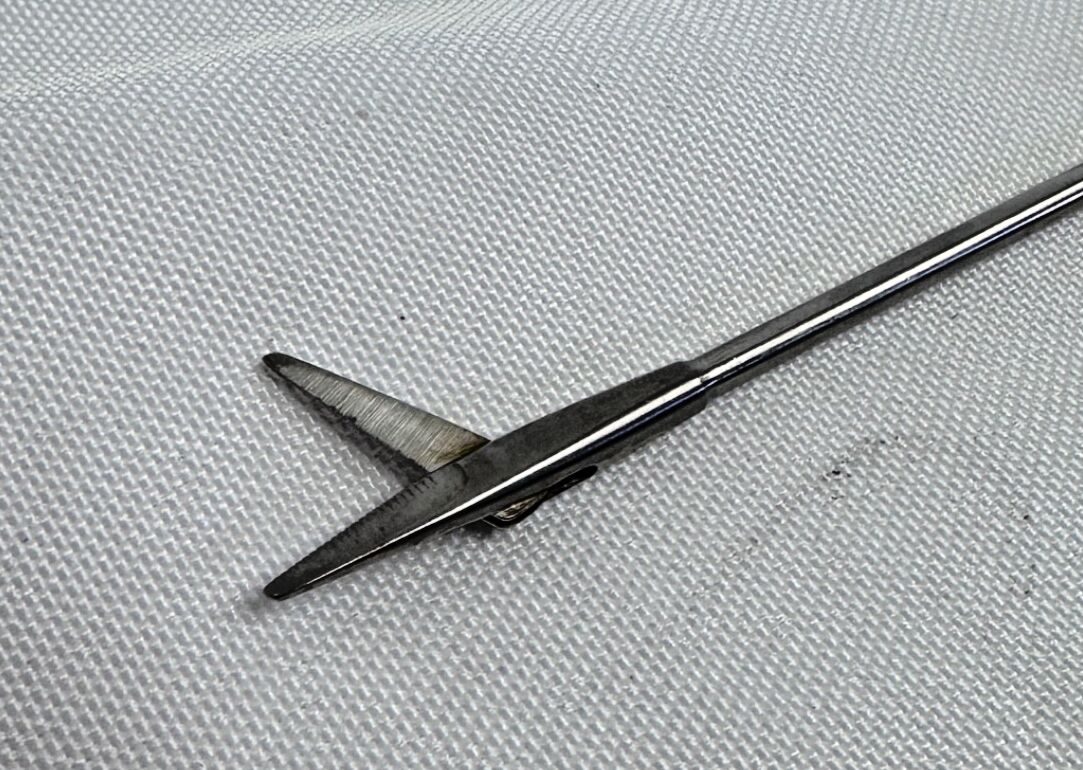 SSI ULTRA 63-7705 Straight Serrated Nasal Scissor — photo 3