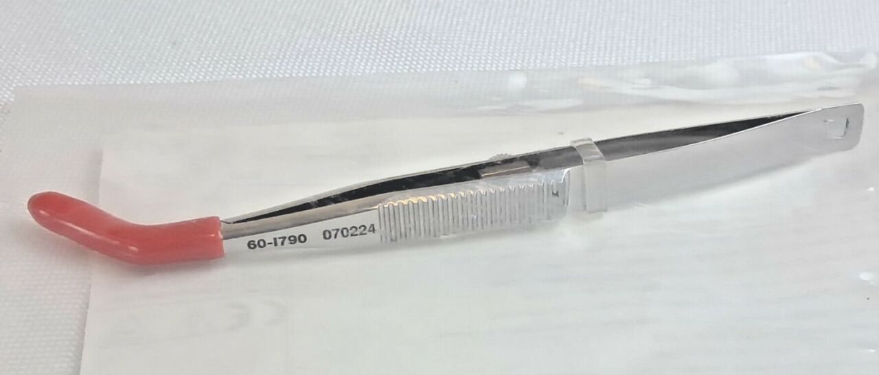 SYMMETRY 60-1790 Curved Right Troutman-Castroviejo Corneal Section Scissors — photo 1