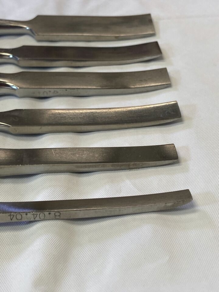 VARIOUS  Set of 15 Zimmer V. Mueller Osteotome Chisel Elevators Set w/ Sterilization Case — photo 8