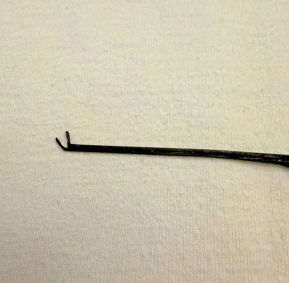 RICHARDS 13-1027 Cupped Ebony Alligator ENT Forceps Up Angled — photo 3