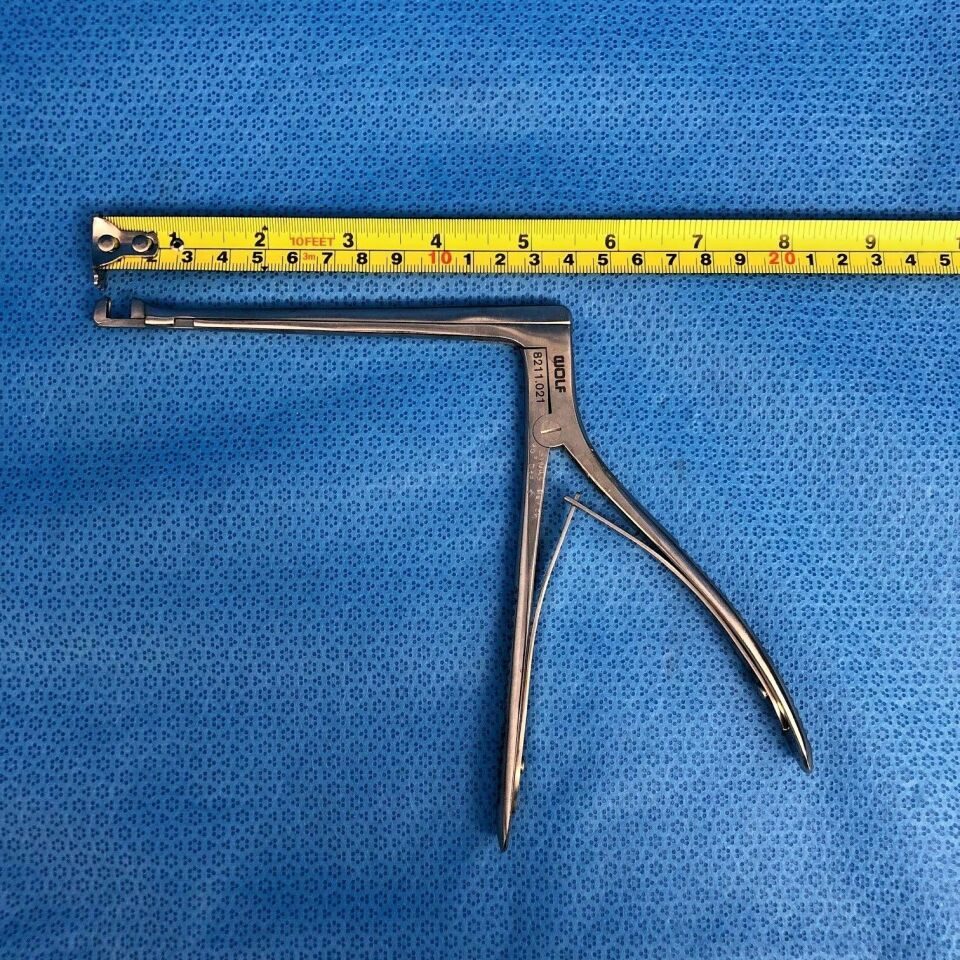 R. WOLF 8211.021 4mm 8" 90deg Up Bite Punch Forceps — photo 7