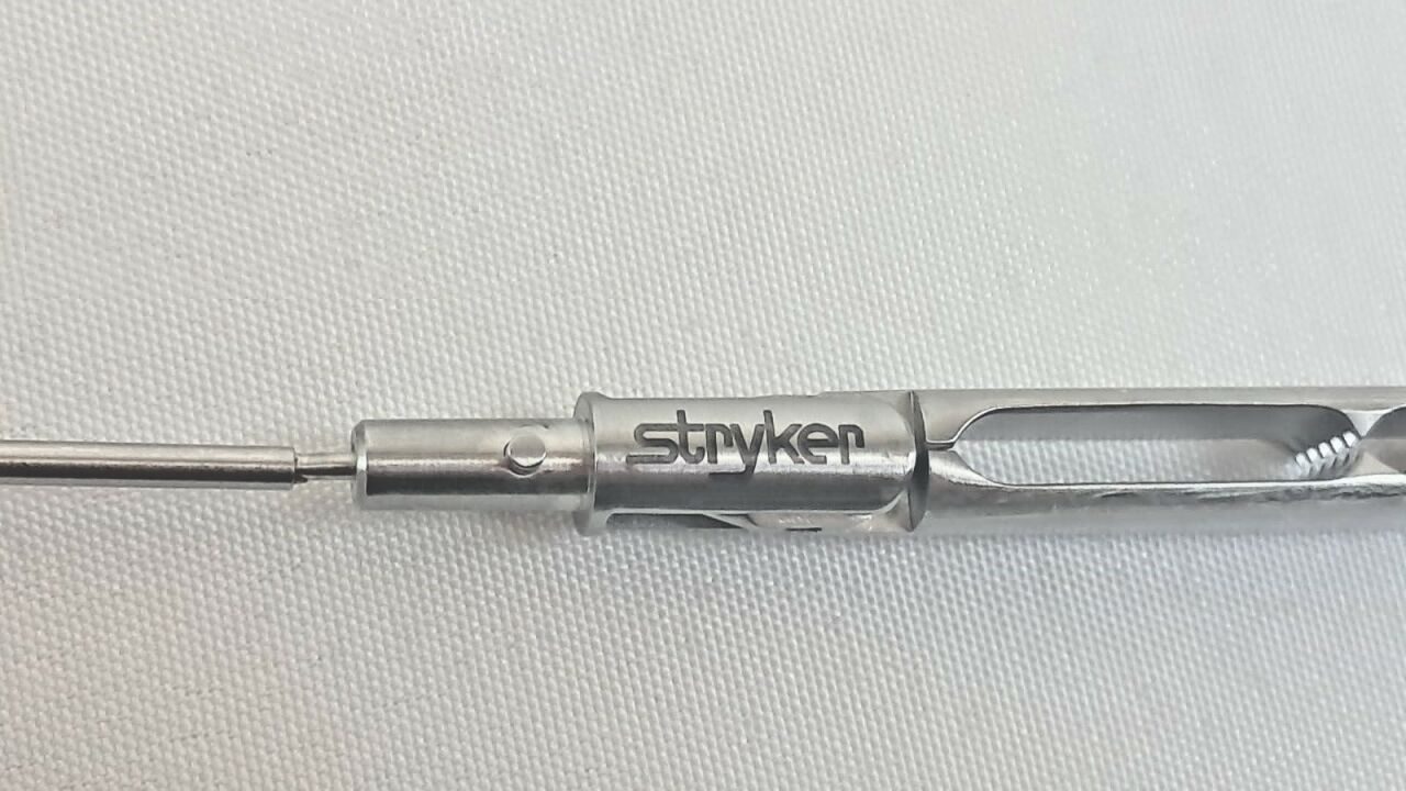 STRYKER 250-080-245 Laparoscopic Double Action Claw Insert F 10m x 33cm — photo 6