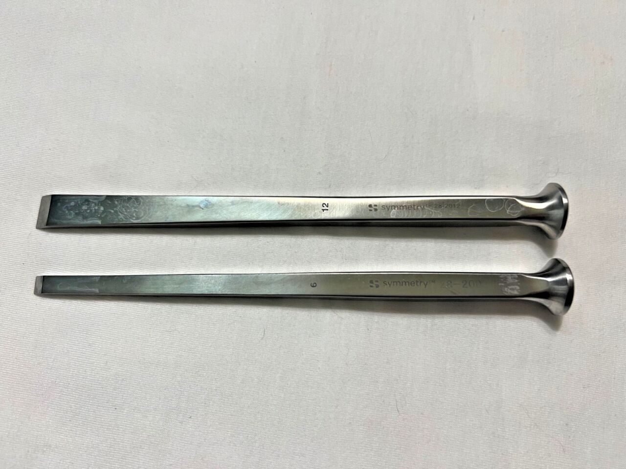 SYMMETRY 28-2006 & 28-2012 Set of 2 U.S. Army Bone Chisels 6mm & 12mm 6-1/4" L — photo 1