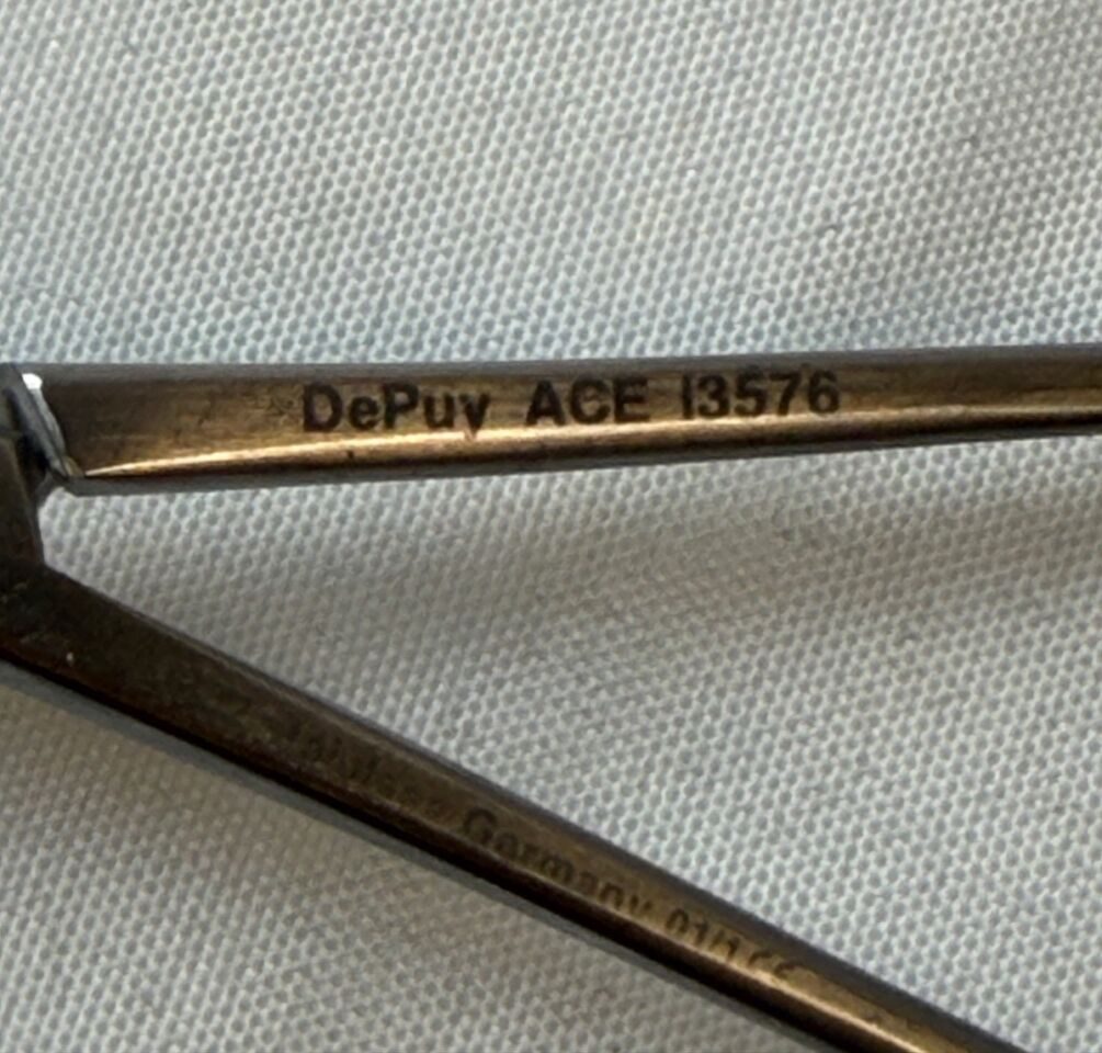 DEPUY ACE 13576 Ratchet 130mm Bone Reduction Forceps w/ Points — photo 2