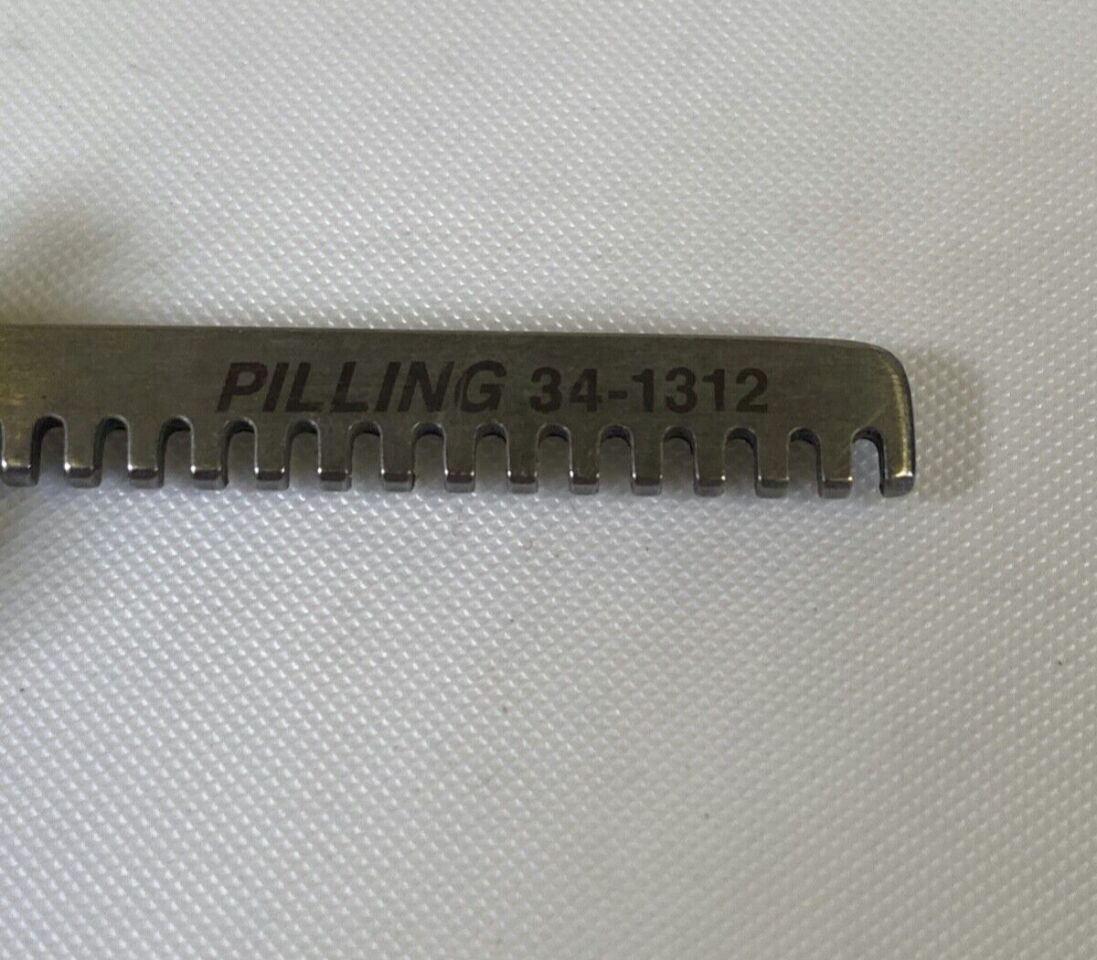 PILLING 341312 Premie Retractor Spreader 4cm Spread 6mm x 6mm Blades 1" Arms — photo 2