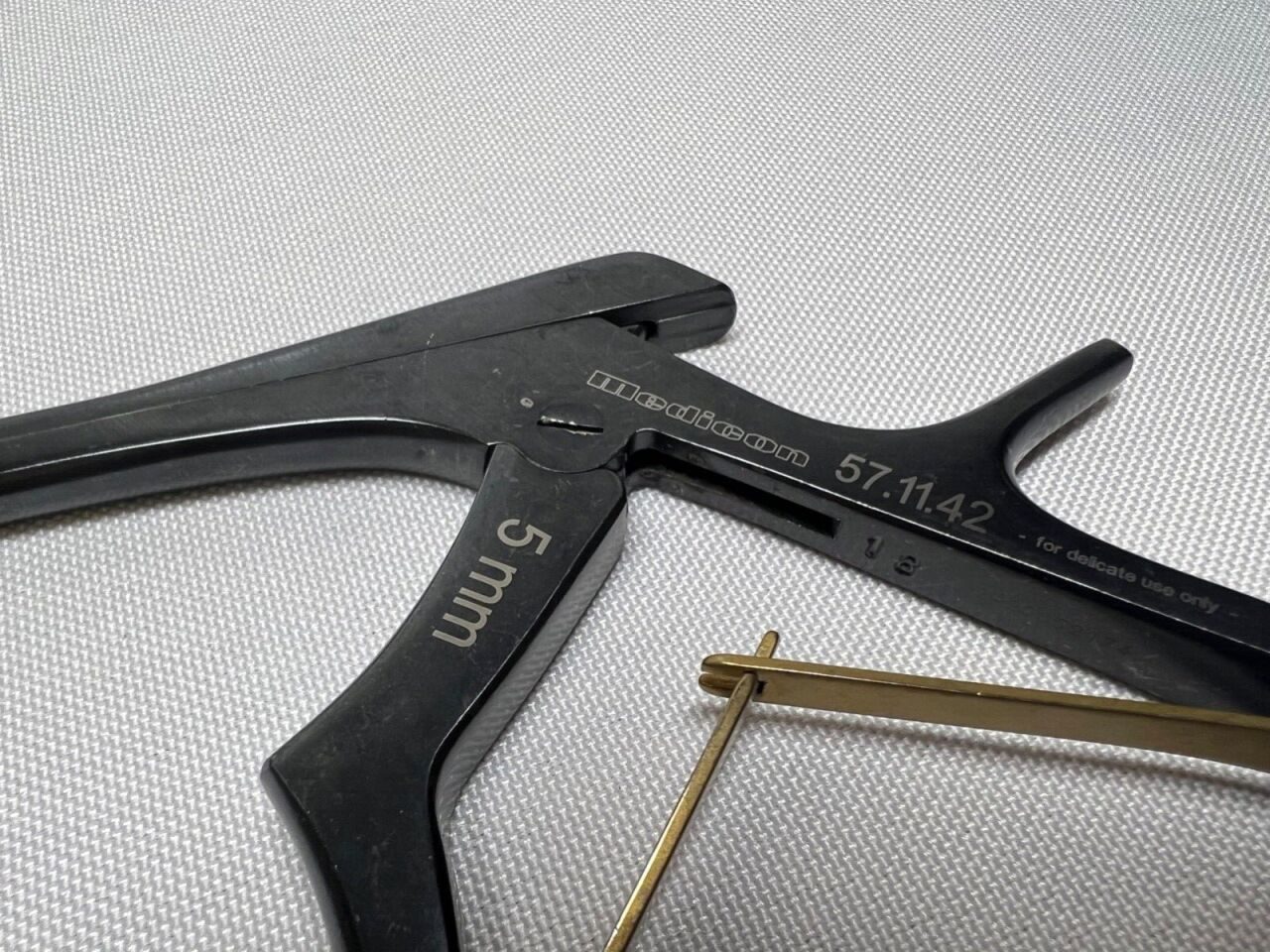 MEDICON 57.1142 5mm X 40deg Kerrison Rongeur — photo 2