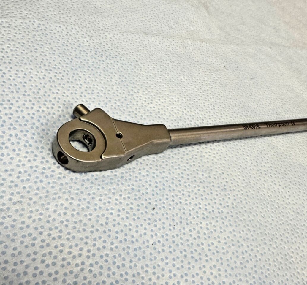 THOMPSON 45014L 8 3/4" Retractor Handle for SynFrame — photo 3