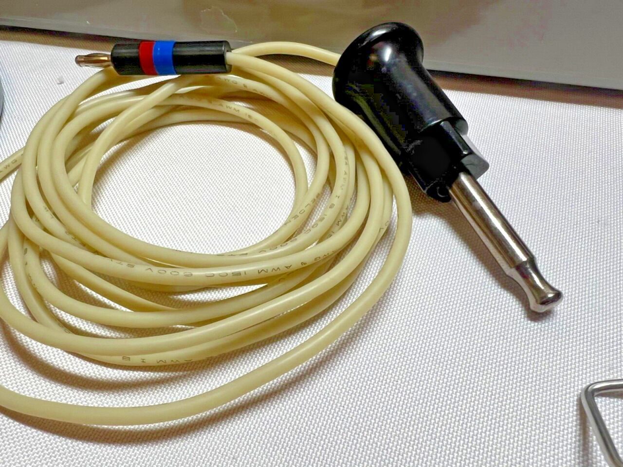 SABER MEDICAL Various  MicroLab Endoscopic Gallbladder Set w/ Case — photo 3