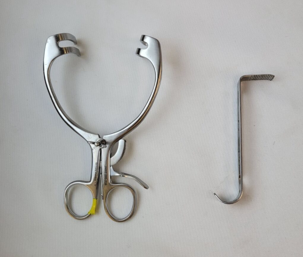 JARIT 205-235 Mayo-Adams Retractor w/ Removable Center Blade 6-1/2" — photo 5