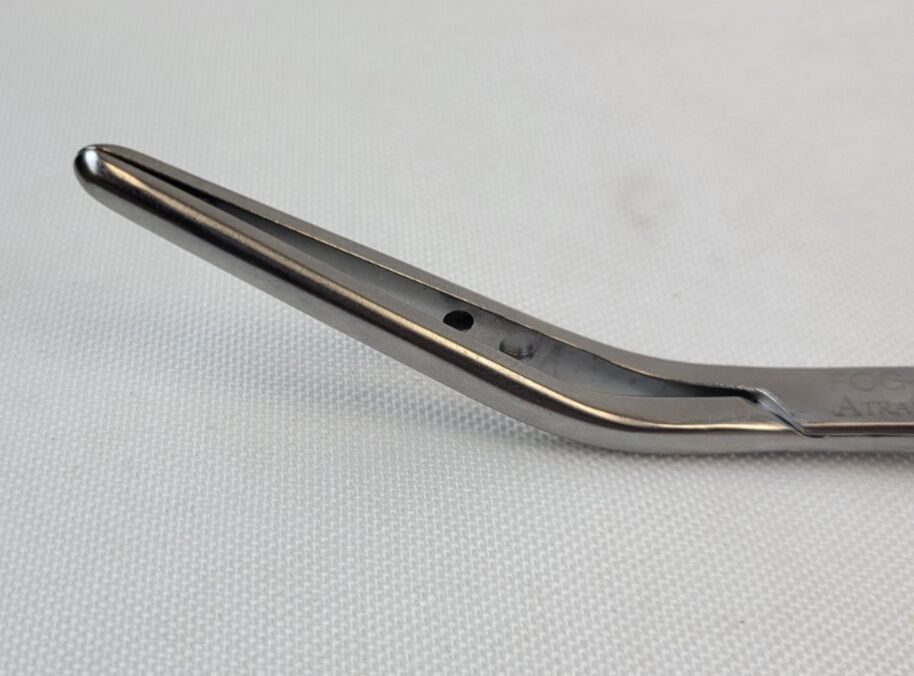 APPLIED VASCULAR FOG-5028 Angled Fogarty Vascular Clamp, 7" — photo 2