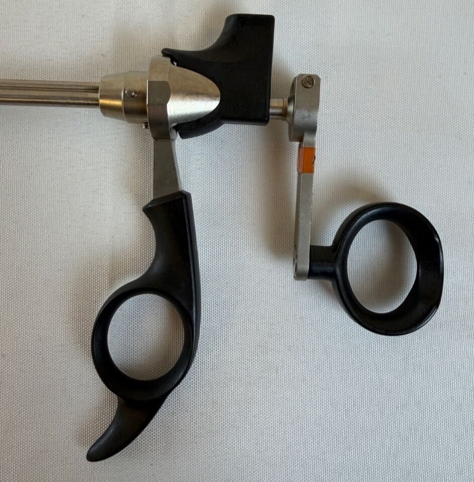 OLYMPUS A20710A 12deg & 30deg Rigid Optical Grasping Stone Crushing Forceps — photo 2