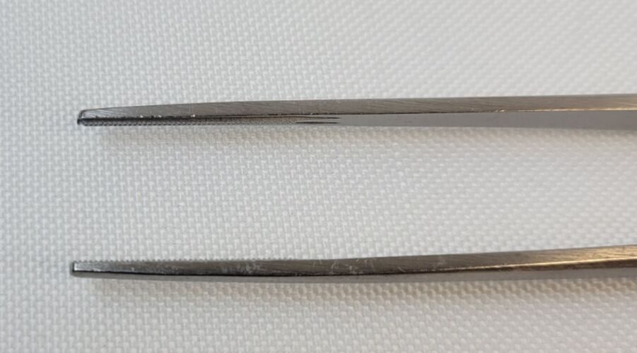 V. MUELLER CH5902 DeBakey Vascular Tissue Forceps Straight Serrated Tips 19.7cm — photo 2